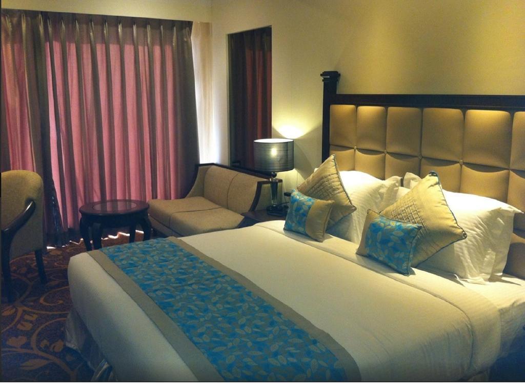 Country Inn & Suites By Radisson, Bathinda Exterior foto
